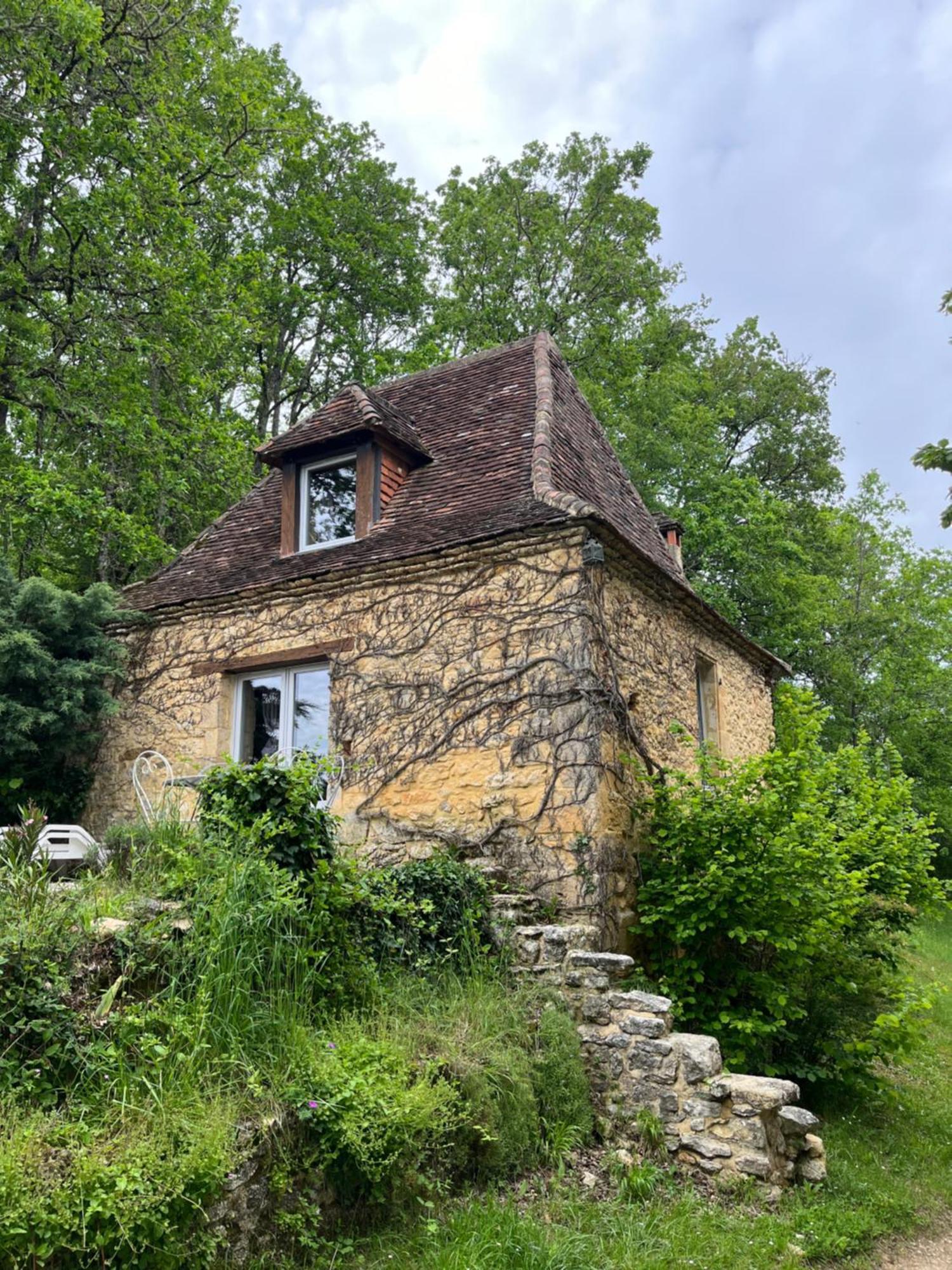 Petite Maison En Perigord Noir Plazac Exterior foto